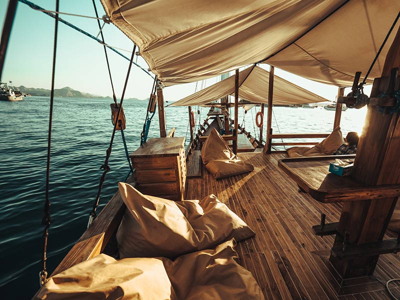 Luxury Yacht Charter within Komodo Island, Labuan Bajo
